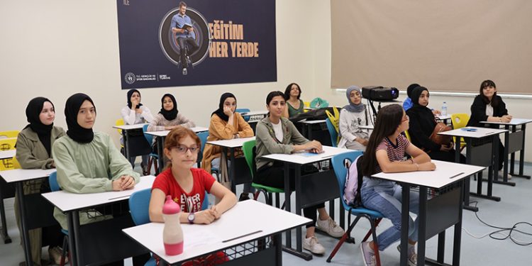 Yıldırım Belediyesi’nden çocuklara ücretsiz kurs