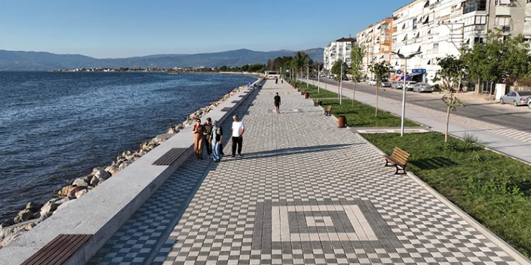 Kurşunlu sahilinde muhteşem dönüşüm