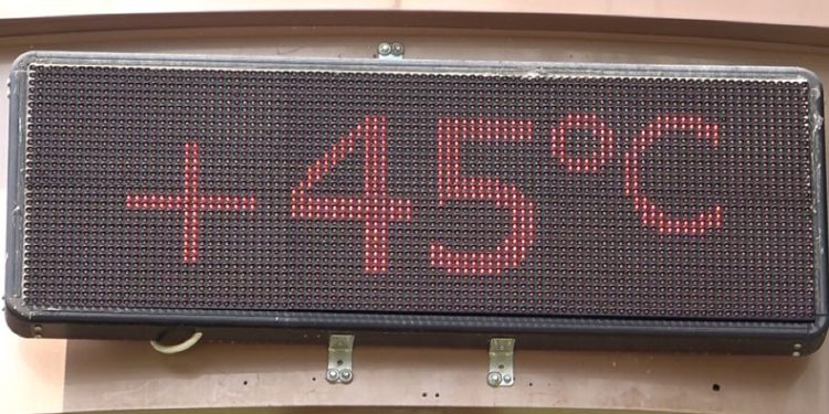 Adana Basra sıcaklıklarının etkisi altına girdi