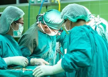 Dev miyom ameliyatı