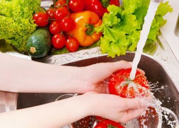 Gıdaların yıkandığı suya dikkat