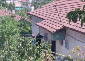 Vantilatörü tamir etmek isterken canından oldu