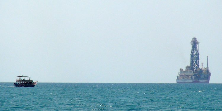 Abdülhamit Han Sondaj Gemisi