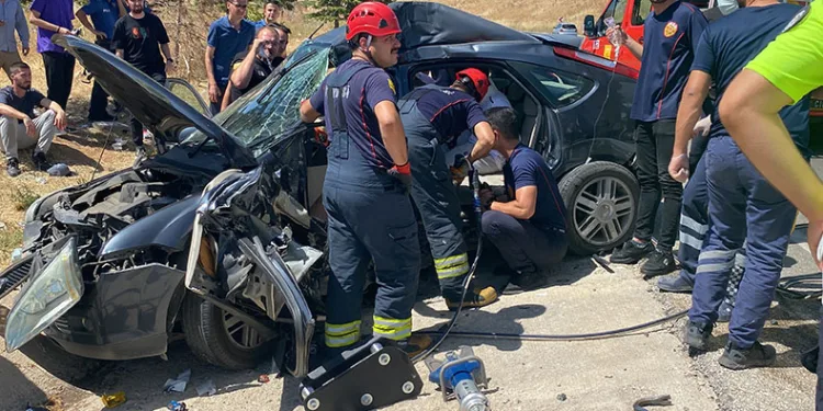 Cenaze dönüş yolunda kaza