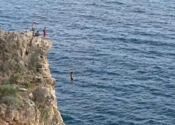 Falezlerde tehlikeli serinlik