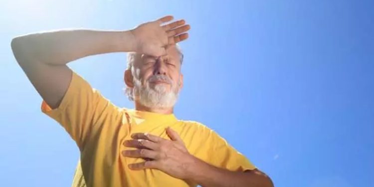 Yaşlılara ‘sıcak hava’ uyarısı