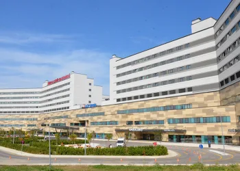 Şehir Hastanesi’nde yanık izleri estetik görünüm kazanıyor