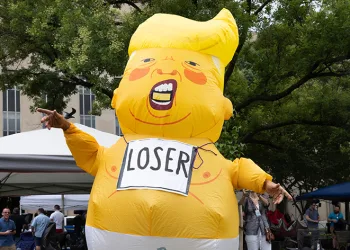 Trump suçlamaları kabul etmedi