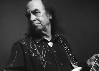 “Şu an bir tören yapmayacağız”