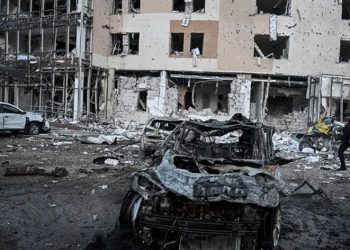 Rusya, Zaporijya’da oteli vurdu