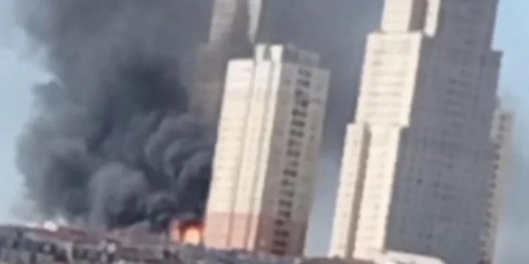 Esenyurt’ta kültür merkezinde yangın