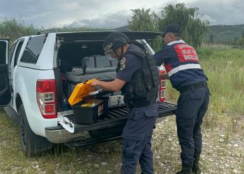 İznik Gölü’nde top mermisi bulundu