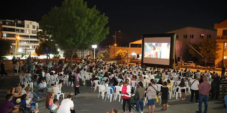 Çocuklara yaz sineması başlıyor