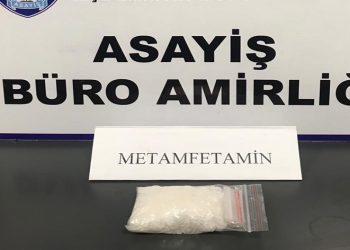 Durdurulan otomobilde uyuşturucu madde ele geçirildi