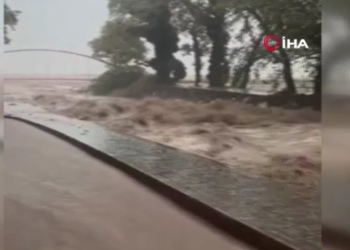 Yunanistan’da sel felaketi: 1 ölü