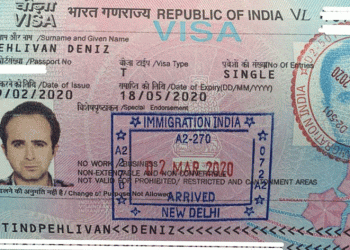 Hindistan, Kanadalıların vizelerini askıya aldı