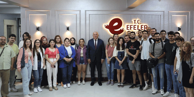 Efeler Belediyesi, tıp öğrencilerini ağırladı