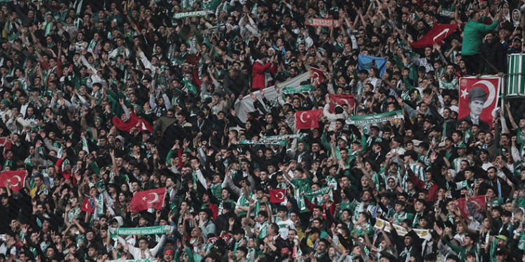 Bursaspor, taraftarı stadyuma çekmek istiyor
