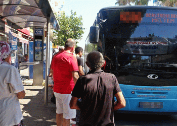 Yaşlılar ücretsiz ulaşımdan memnun