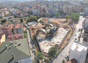 Kent Meydanı şekilleniyor