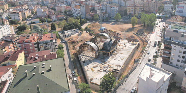 Kent Meydanı şekilleniyor