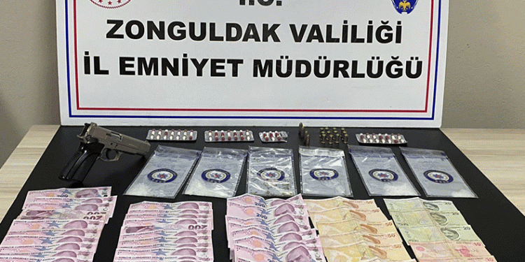 Polisten uyuşturucu operasyonu