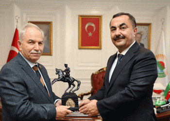 Demirtaş: “Emniyet güçlerimizin yanındayız”