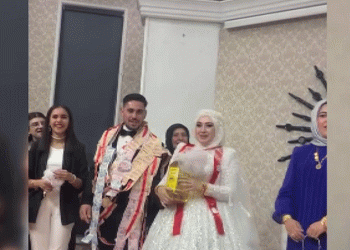 Düğünde altın yerine 5 litre yağ takıldı