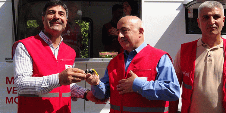 Türk Kızılay’ından Siirt’e mobil ikram aracı