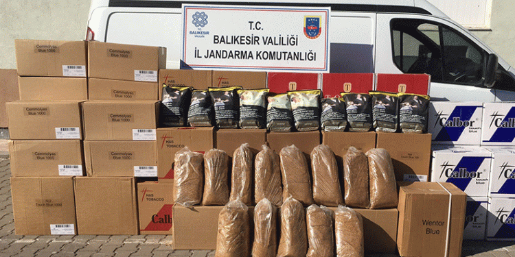 Jandarmadan kaçak tütün operasyonu