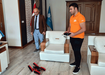 Lise öğrencilerinden “hayat kurtaracak” robot