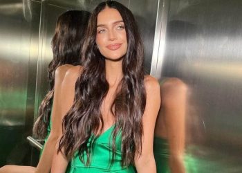 İcardi İngiltere’de, Zaira İstanbul’da