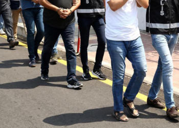 12 FETÖ şüphelisi yakalandı