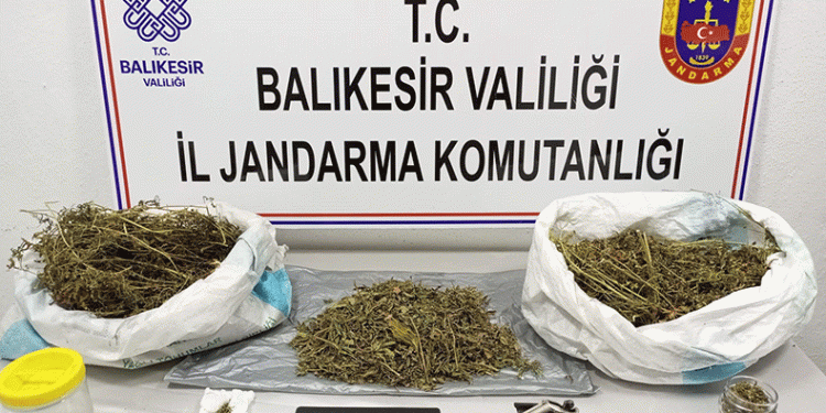 Bandırma’da uyuşturucu operasyonu