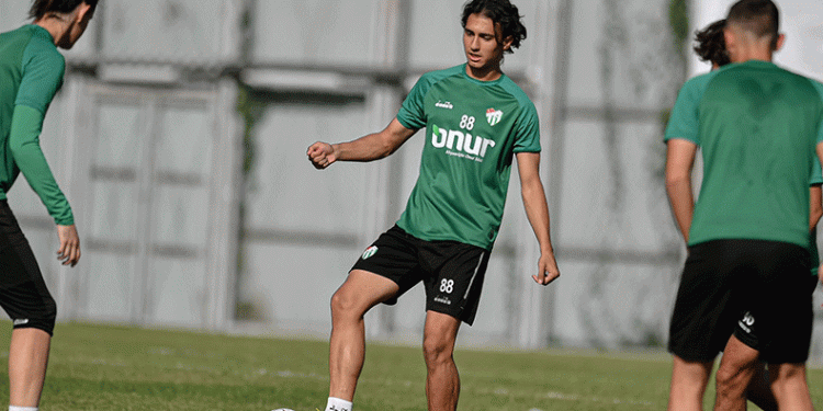 Bursaspor’a Fidan’dan iyi haber geldi