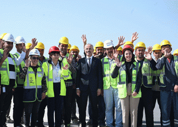 Bakan Uraloğlu, Esenboğa Havalimanı’nda