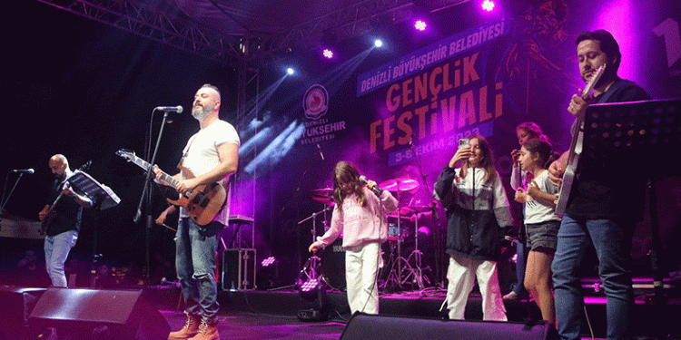 Denizli Gençlik Festivali başladı
