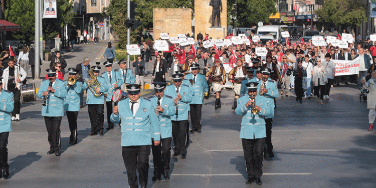 Dünya Balıkesirliler Günü kutlandı
