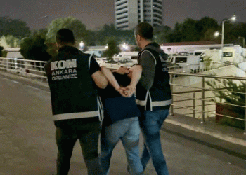 FETÖ’cü eski komiser tutuklandı