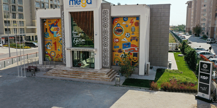 MEGA Yazılım Akademisi başlıyor