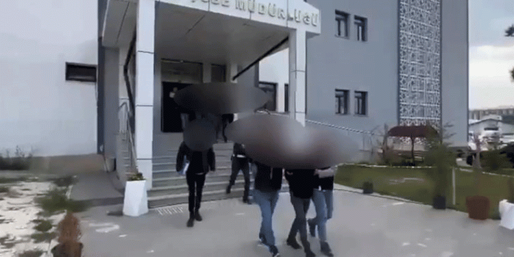 Van’da 2 cinayet şüphelisi tutuklandı