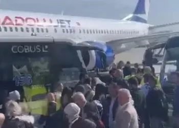 Yolcu uçağı ‘bomba’ muhabbeti nedeniyle rötar yaptı