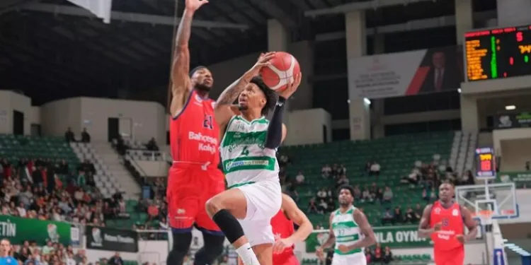 Bursaspor İnfo Yatırım’dan 104 sayılık galibiyet