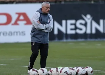 Çalımbay: Beşiktaş da yarışta! Şampiyonluk 2-3 maça bakar