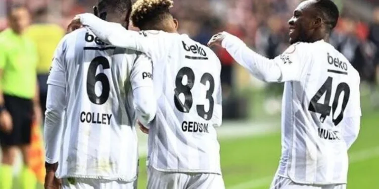 Colley Beşiktaş’ı ipten aldı