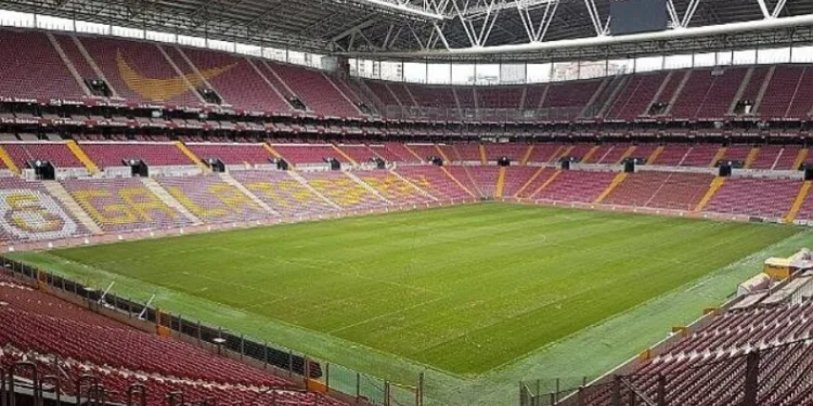 Galatasaray-Manchester United maçı öncesi büyük endişe!