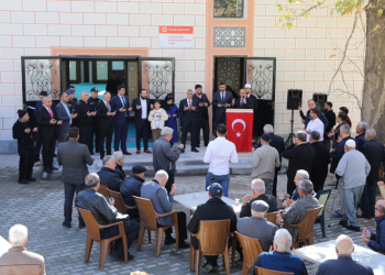 Niğde’de hayırsever tarafından yaptırılan cami ibadete açıldı