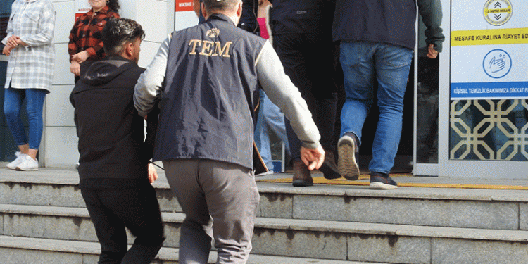 Kırşehir’de 5 DEAŞ’lı yakalandı