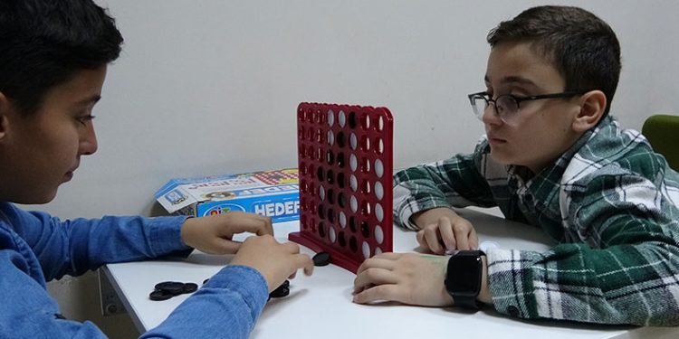 ‘Akıl ve Zeka Oyunları’ kursuna yoğun ilgi
