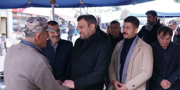 MHP tam kadro dağ ilçelerine çıkarma yaptı